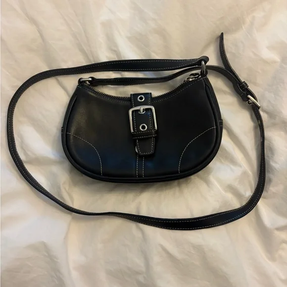 Coach Black Leather Shoulder Bag - Picture 1 of 5
